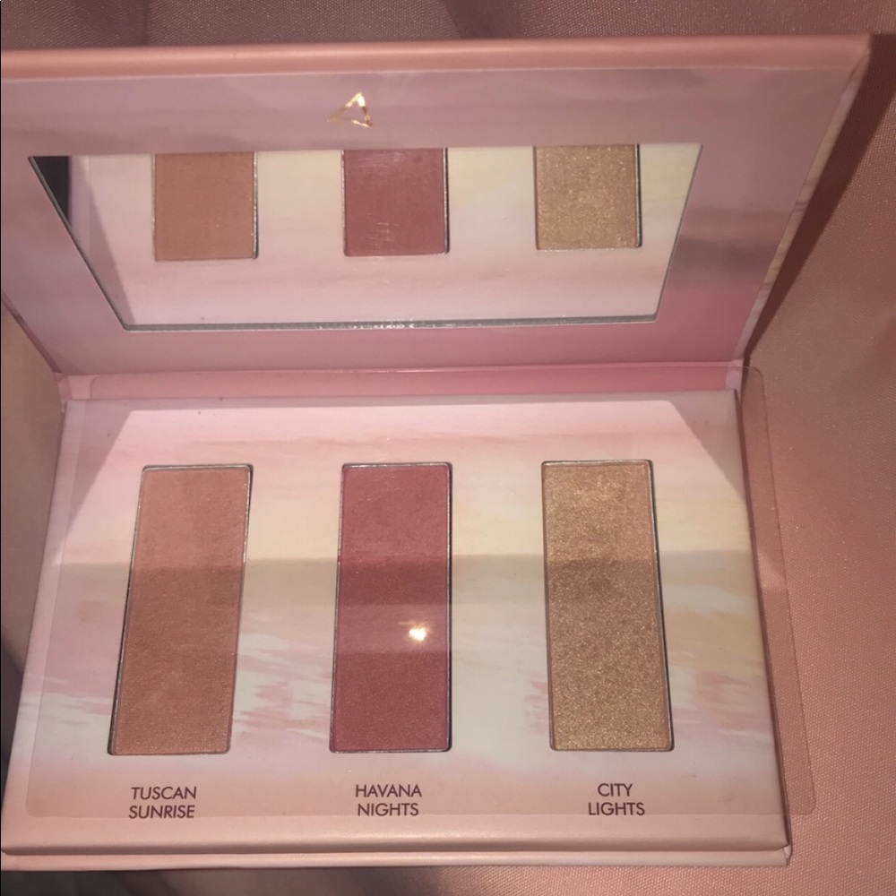 Wander Beauty Blush & Highlighter Palette